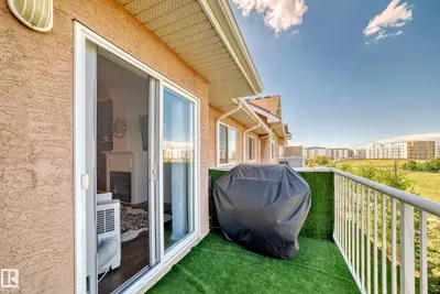 Interior photo 4 of #412 4312 139 AV NW