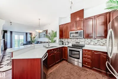 Interior photo 1 of #412 4312 139 AV NW