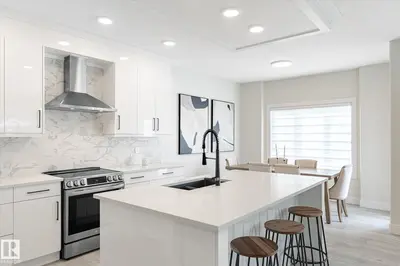 Interior photo 2 of 1214 EATON LN NW