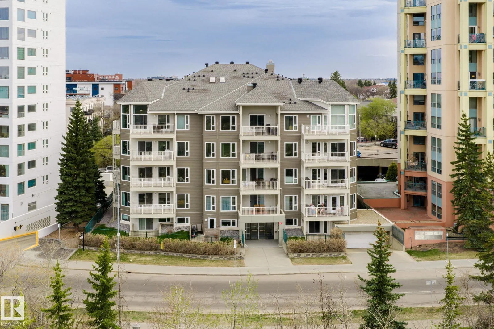 #206 10809 SASKATCHEWAN DRIVE NW NW, Edmonton - 2 bedroom Apartment for sale