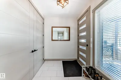 Interior photo 1 of 5263 47 Ave