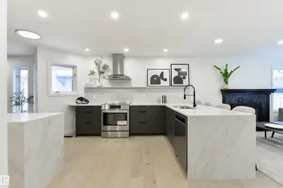 Interior photo 1 of 129 IRONWOOD PL NW