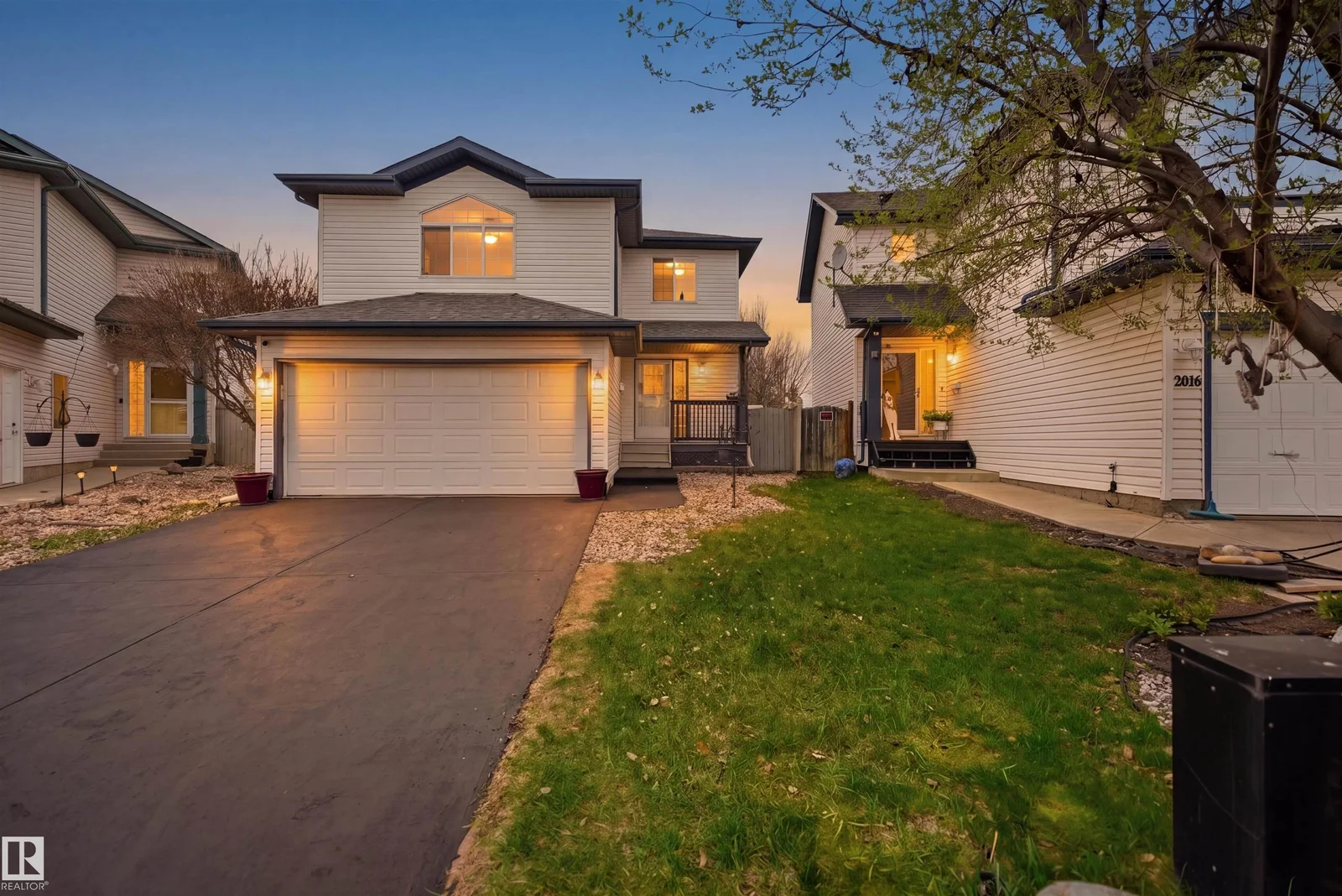 2610 33A Street NW, Edmonton - 4 bedroom Detached Single Family for sale