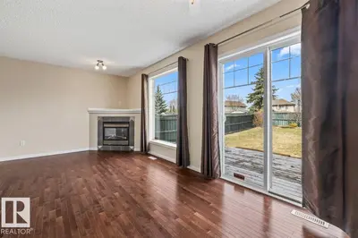 Interior photo 3 of 12148 16 AV SW