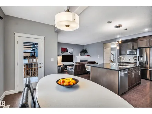 7728 18 AV SW, Edmonton - $635,000
