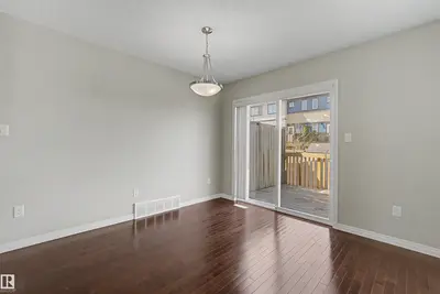 Interior photo 4 of 2534 COUGHLAN RD SW