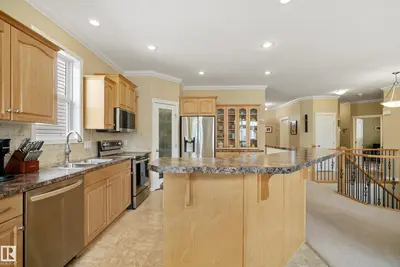 Interior photo 4 of 2332 RUTHERFORD WY SW