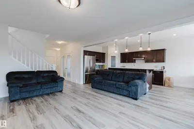 Interior photo 4 of 17718 5A AV SW