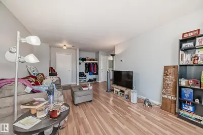 Interior photo 4 of 7220 144 AV NW