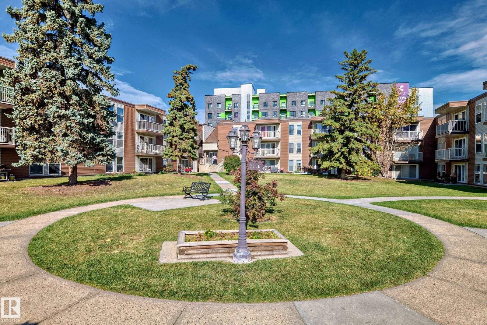 7220 144 AV NW, Edmonton - 1 bedroom Apartment for sale