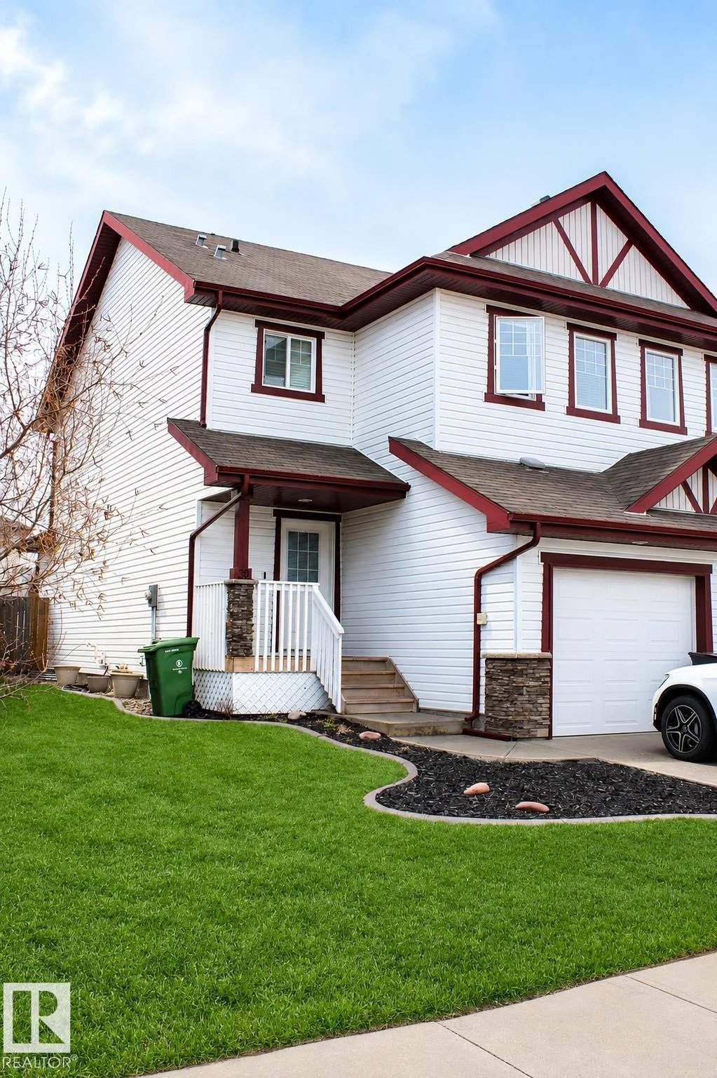 39 CARAGANA WY, Fort Saskatchewan - 3 bedroom Duplex for sale