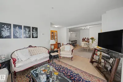 Interior photo 2 of #119 40 SUMMERWOOD BV