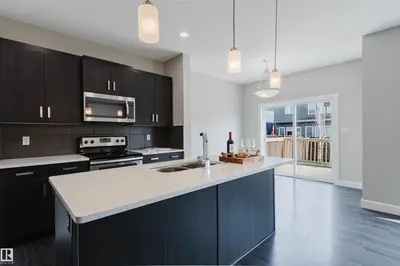 Interior photo 4 of 2839 KOSHAL CR SW