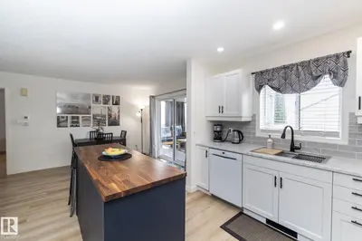 Interior photo 3 of #25 1904 MILL WOODS ROAD RD NW