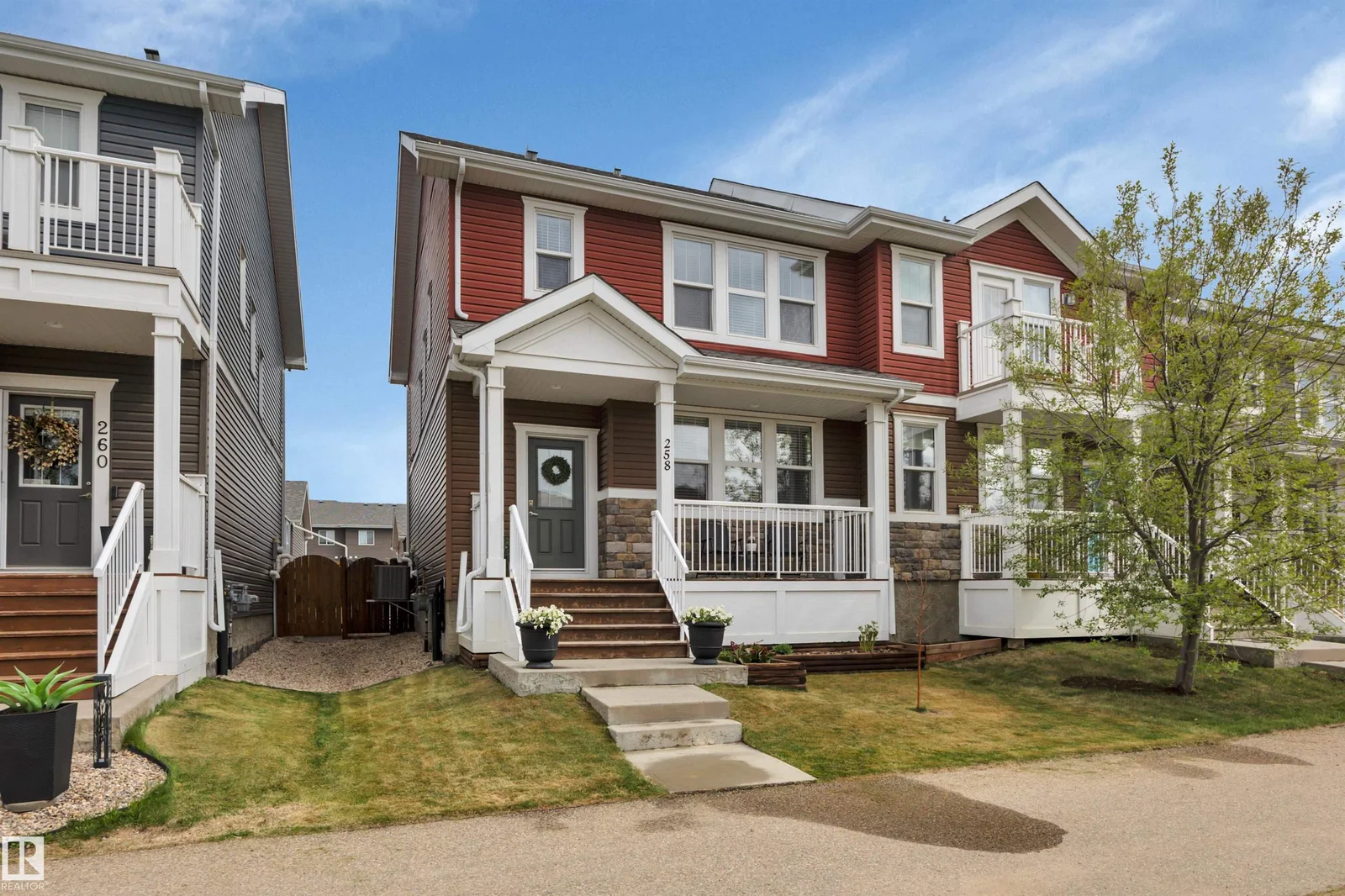 258 ROBINSON DR, Leduc - 3 bedroom Duplex for sale