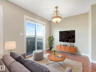 Interior photo 2 of 86 Meridian Loop NW
