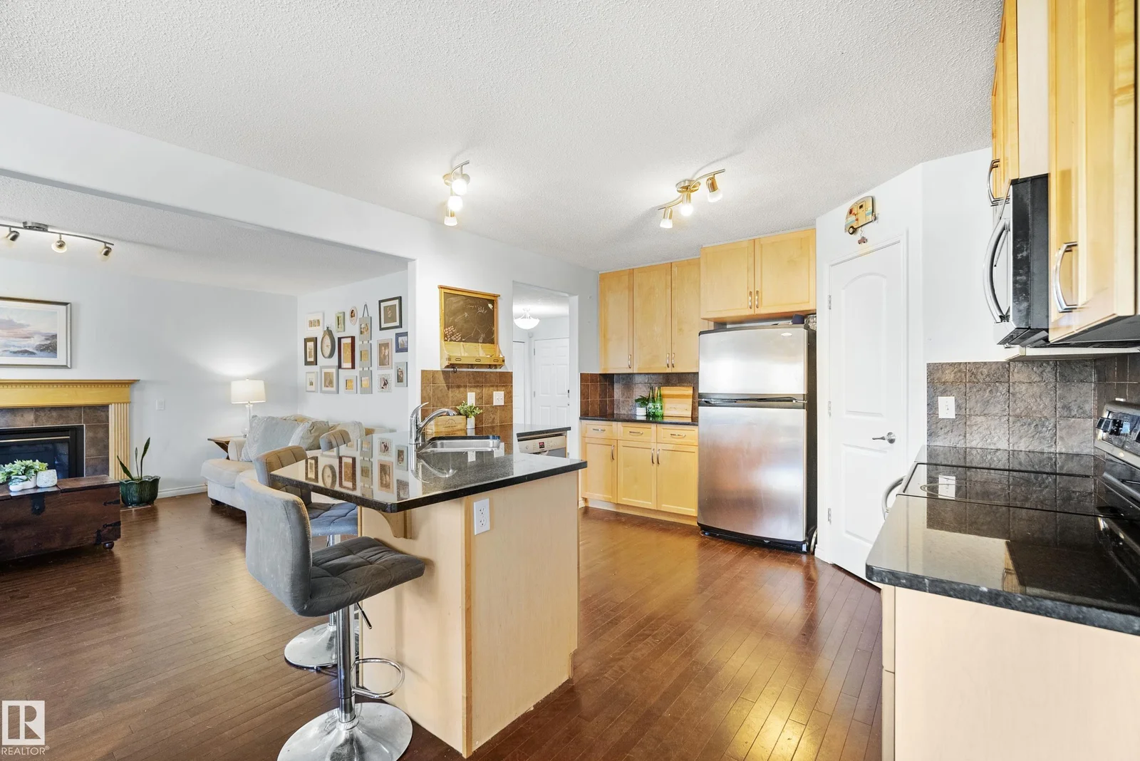 1212 37C AV NW, Edmonton - 3 bedroom Detached Single Family for sale