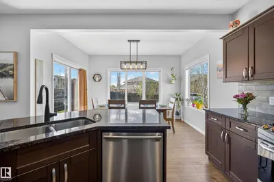 Interior photo 3 of 5708 42 ST