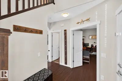 Interior photo 2 of 8003 SUMMERSIDE GRANDE BV SW