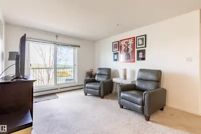 Interior photo 2 of #224 9910 107 ST