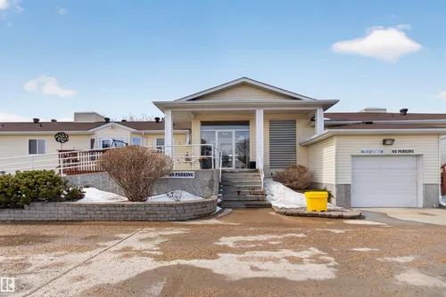 #202 10502 101 AV, Morinville - $164,900