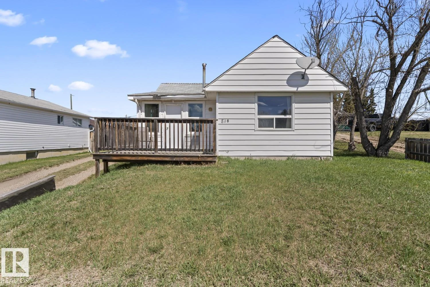 818 11 AV, Cold Lake - 1 bedroom Detached Single Family for sale