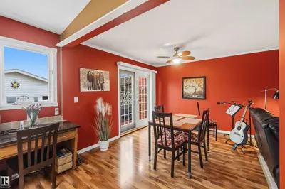 Interior photo 2 of 9504 94 AV