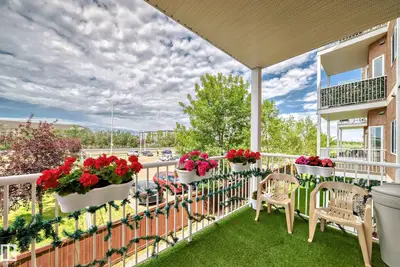 Interior photo 4 of #207 4316 139 AV NW