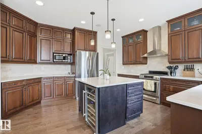 Interior photo 1 of 10 VERONA CR