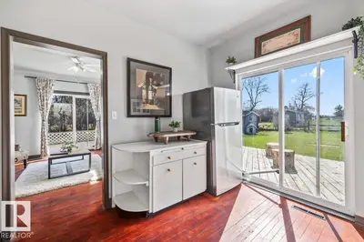 Interior photo 2 of 4802 50 ST