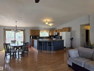 Interior photo 3 of 4029 55 AV