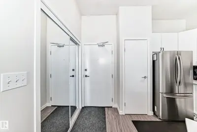 Interior photo 1 of #424 4312 139 AV NW