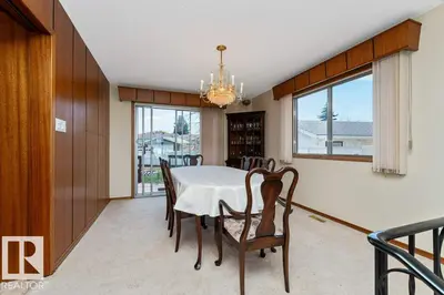Interior photo 3 of 6719 31A AV NW