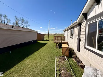 Interior photo 1 of 369 49301 Range Road 80