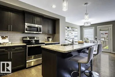 Interior photo 2 of 471 REED CR