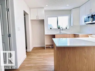 Interior photo 3 of 4845 115 AV NW