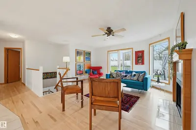 Interior photo 4 of 317 Hollick-Kenyon RD NW