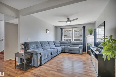 Interior photo 2 of #102 4415 SOUTH PARK DR