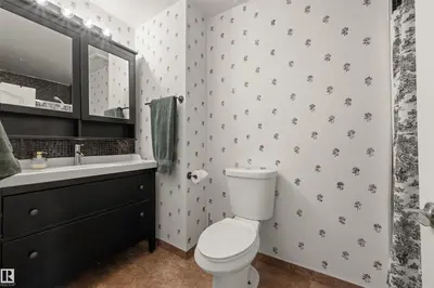 Interior photo 4 of 5101 45 AV