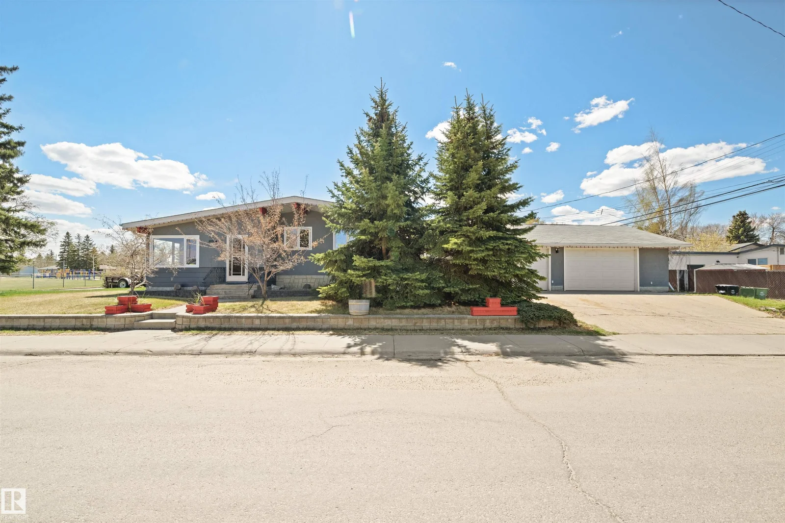 5101 45 AV, Leduc - 2 bedroom Detached Single Family for sale