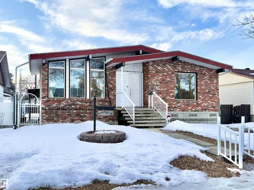 11920 45 ST NW, Edmonton - $400,000