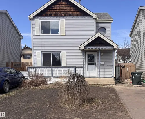 276 VANTAGE LN, Sherwood Park - $340,000