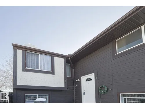 1526 69 ST NW NW, Edmonton - $189,900