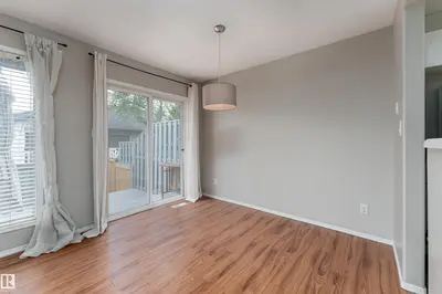 Interior photo 4 of 121 BULYEA RD NW