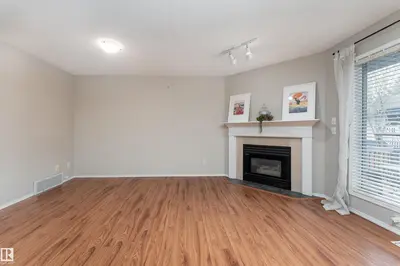 Interior photo 3 of 121 BULYEA RD NW