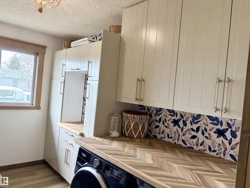 5132 54 AV, Mundare - $359,000