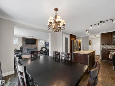 Interior photo 4 of 40 ENGLISH WY