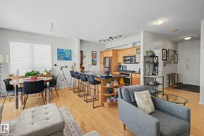 Interior photo 2 of #334 10023 110 ST NW