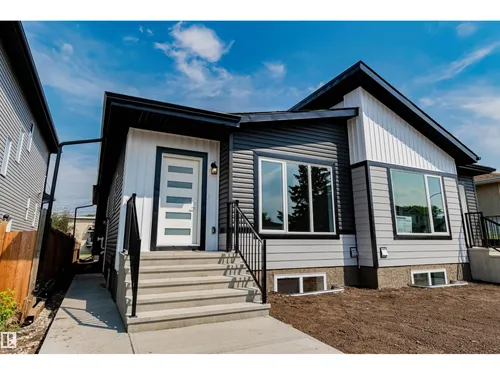 12044 79 ST NW, Edmonton - $479,000