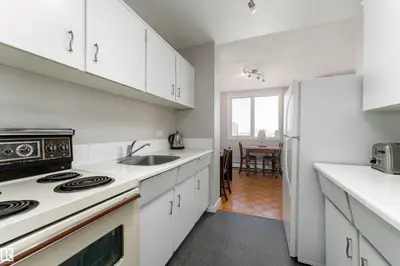 Interior photo 2 of #1006 9816 112 ST NW